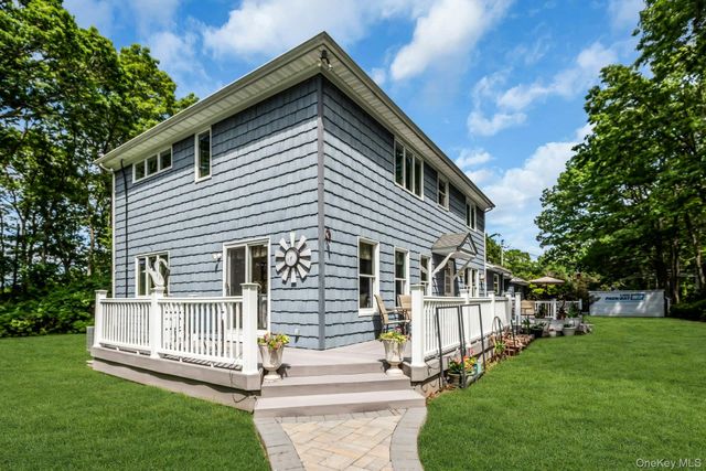 240 Kohr Road, Kings Park, NY 11754