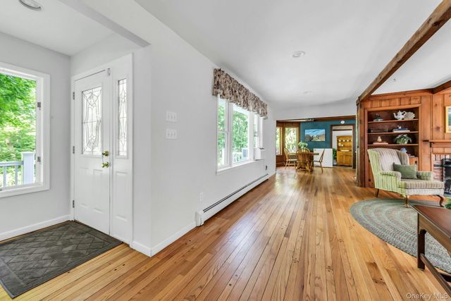 240 Kohr Road, Kings Park, NY 11754