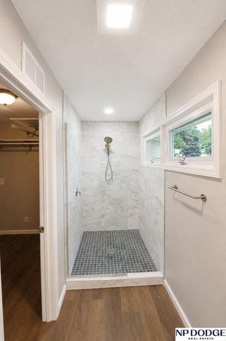 7654 Nebraska Avenue, Omaha, NE 68134