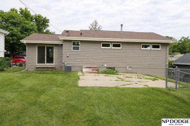 7654 Nebraska Avenue, Omaha, NE 68134