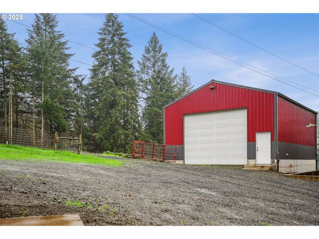 13300 Ne WHITLOW Ln, Newberg, OR 97132