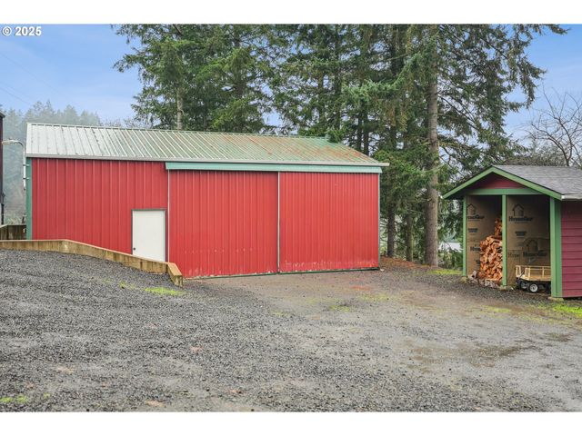13300 Ne WHITLOW Ln, Newberg, OR 97132