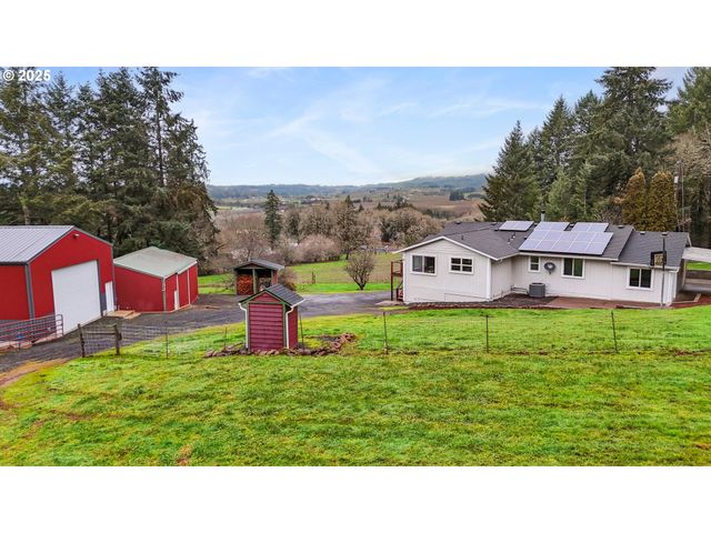 13300 Ne WHITLOW Ln, Newberg, OR 97132