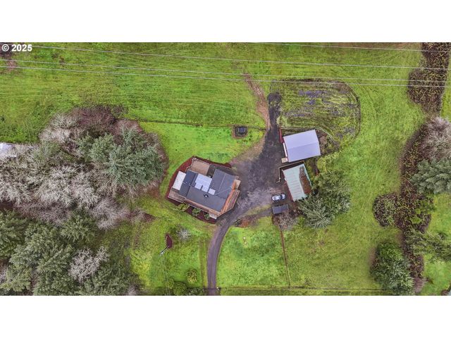 13300 Ne WHITLOW Ln, Newberg, OR 97132