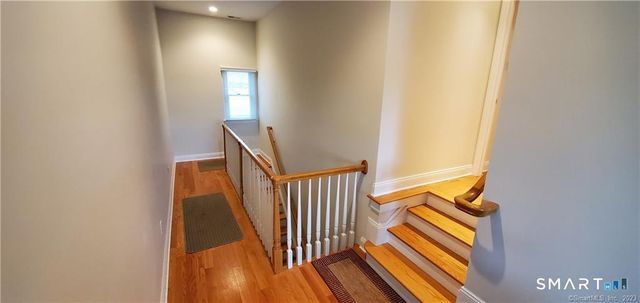 107 Oakridge Road, Trumbull, CT 06611