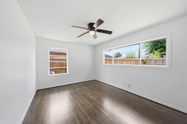 1841 Huge Oaks Street, Houston, TX 77055