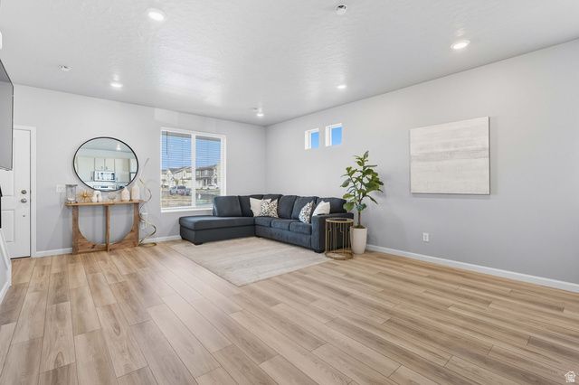 71 N VERANDA CT, Saratoga Springs, UT 84045