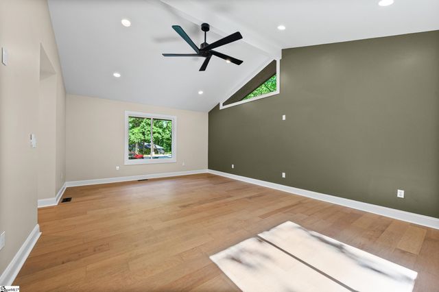 105 Canebreak Lane, Simpsonville, SC 29681