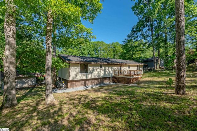 105 Canebreak Lane, Simpsonville, SC 29681