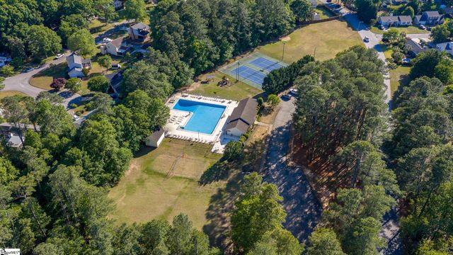 105 Canebreak Lane, Simpsonville, SC 29681