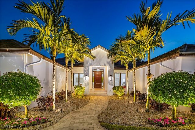 1550 Chesapeake AVE, Naples, FL 34102