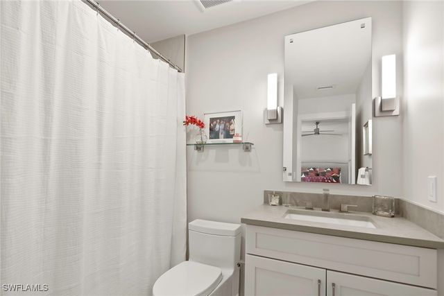 1550 Chesapeake AVE, Naples, FL 34102