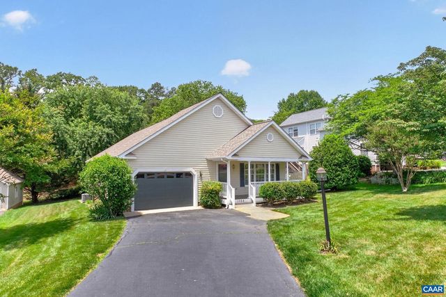 1064 WINTERGREEN LN, Charlottesville, VA 22903