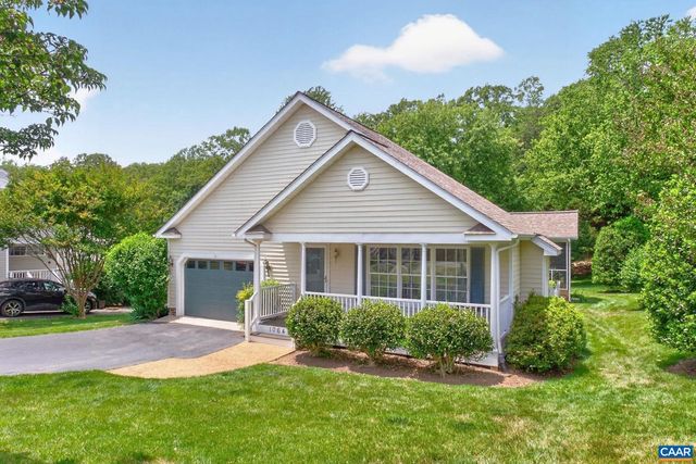 1064 WINTERGREEN LN, Charlottesville, VA 22903