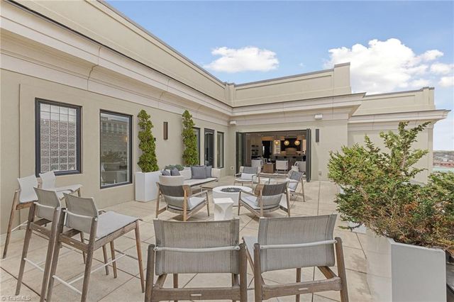 1 Park Vista Lane 740, Winston-salem, NC 27101