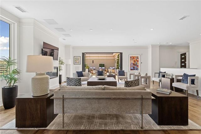 1 Park Vista Lane 740, Winston-salem, NC 27101