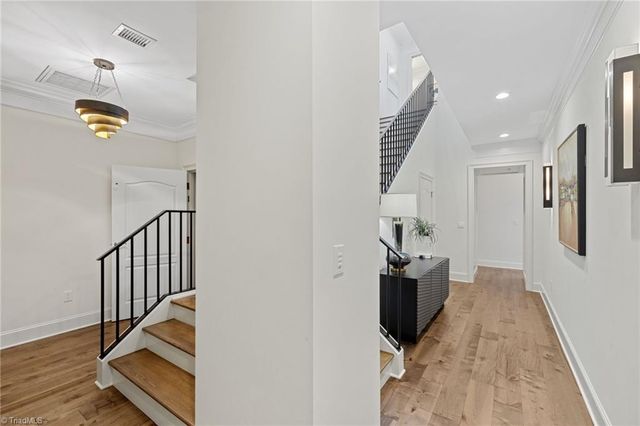 1 Park Vista Lane 740, Winston-salem, NC 27101