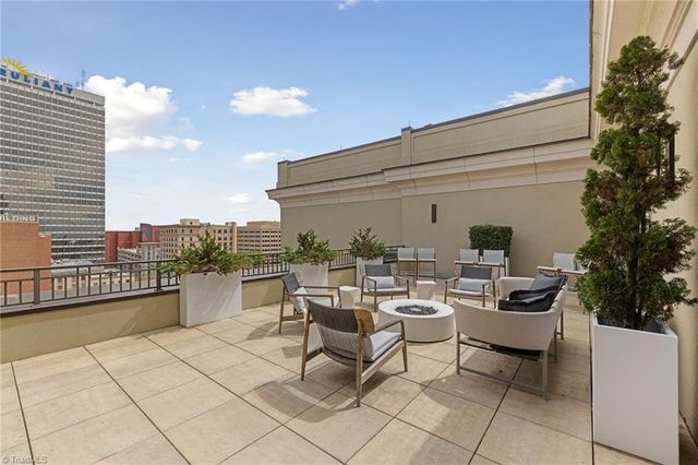 1 Park Vista Lane 740, Winston-salem, NC 27101