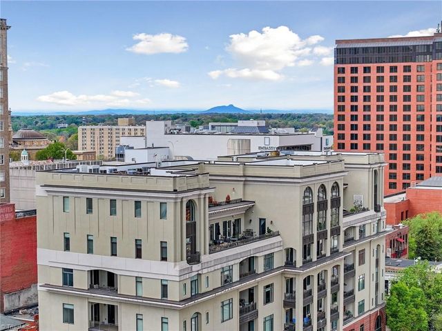 1 Park Vista Lane 740, Winston-salem, NC 27101