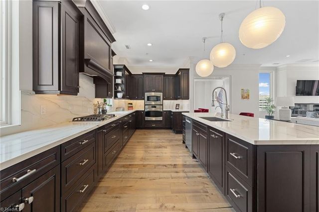 1 Park Vista Lane 740, Winston-salem, NC 27101