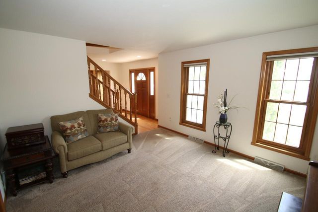 S95W12970 Walter Hagen DRIVE, Muskego, WI 53150