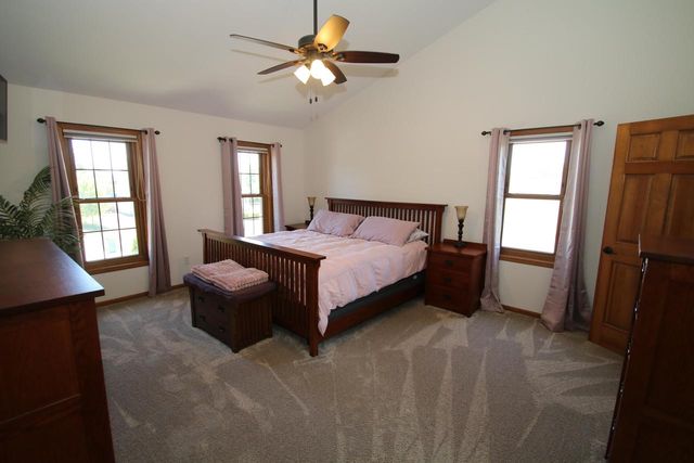 S95W12970 Walter Hagen DRIVE, Muskego, WI 53150