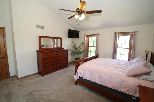 S95W12970 Walter Hagen DRIVE, Muskego, WI 53150