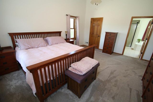 S95W12970 Walter Hagen DRIVE, Muskego, WI 53150