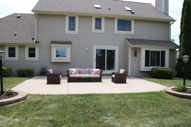 S95W12970 Walter Hagen DRIVE, Muskego, WI 53150