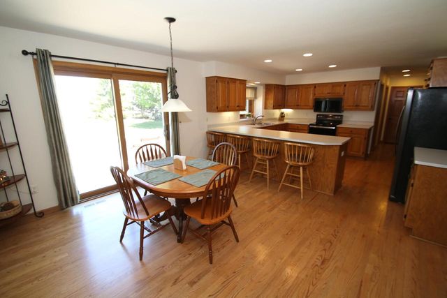 S95W12970 Walter Hagen DRIVE, Muskego, WI 53150