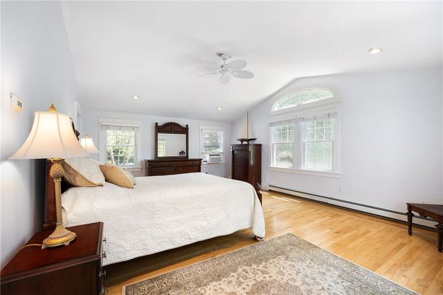 36 Kay Boulevard, Newport, RI 02840