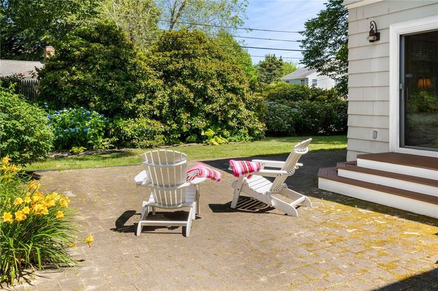 36 Kay Boulevard, Newport, RI 02840
