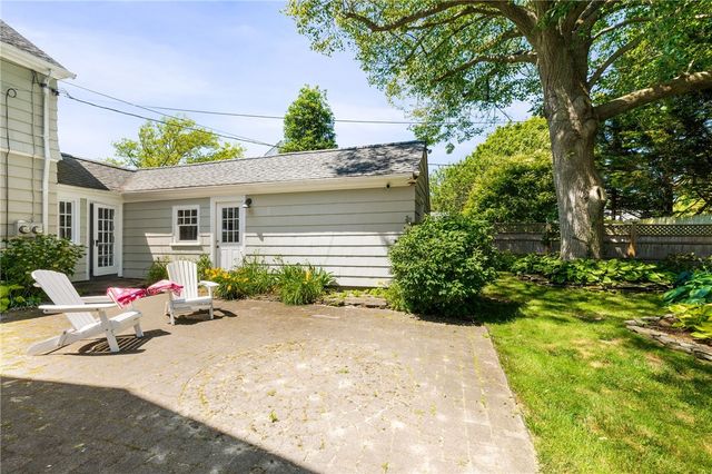 36 Kay Boulevard, Newport, RI 02840