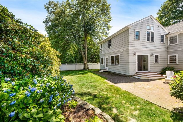 36 Kay Boulevard, Newport, RI 02840