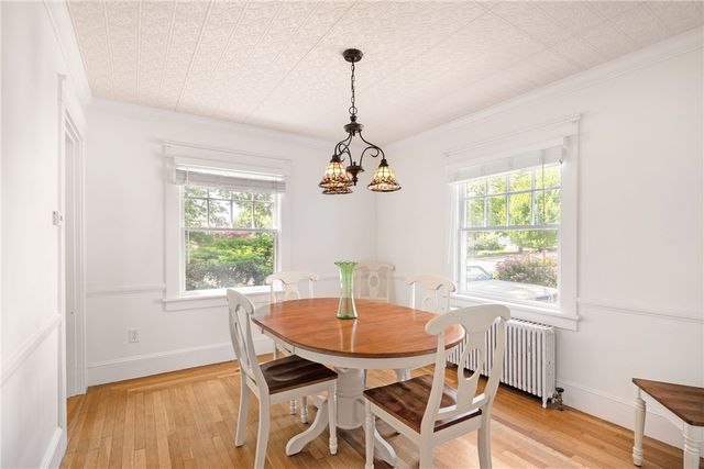 36 Kay Boulevard, Newport, RI 02840