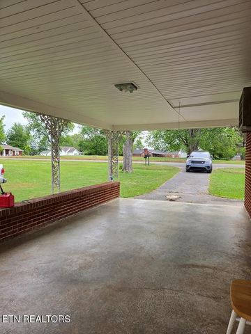 132 S Turner Drive, Sparta, TN 38583