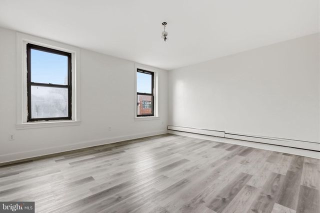 270 S 52ND ST, Philadelphia, PA 19139