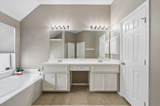 3118 Valley Court, Manvel, TX 77578