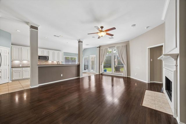 3118 Valley Court, Manvel, TX 77578