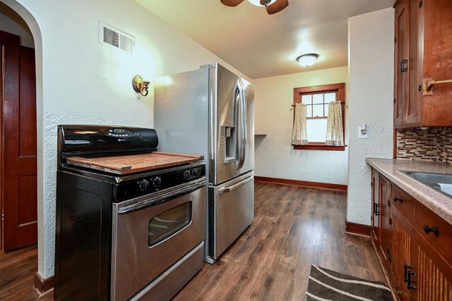 409 Sioux STREET, Winona, MN 55987