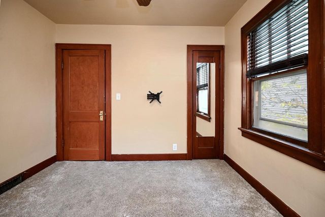 409 Sioux STREET, Winona, MN 55987