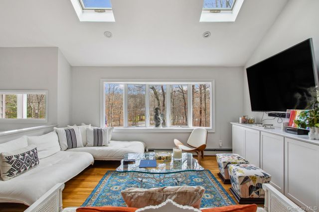 30 Squires Boulevard, Hampton Bays, NY 11946