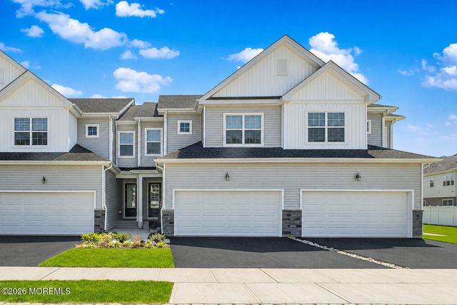 2202 Pilot Street, Marlboro, NJ 07746