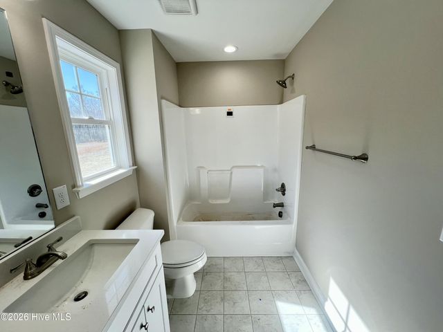 408 Creeks Edge Drive, Pikeville, NC 27863