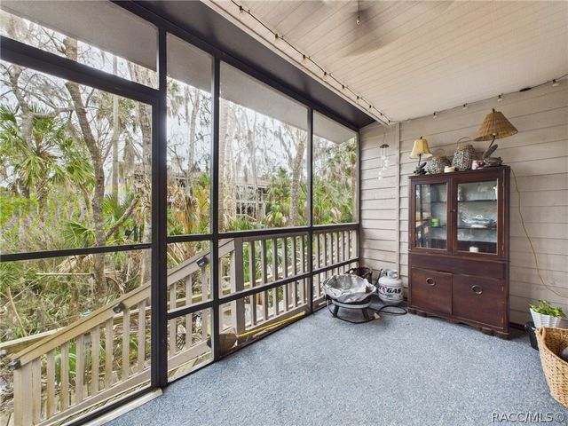 5115 S Gray Pelican Way, Homosassa, FL 34448