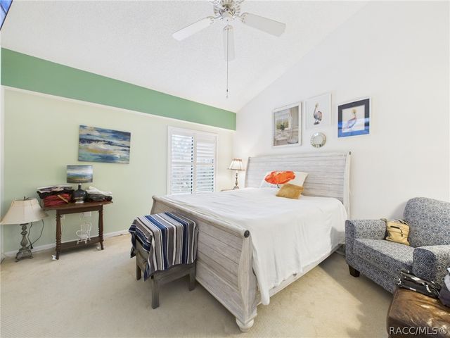 5115 S Gray Pelican Way, Homosassa, FL 34448