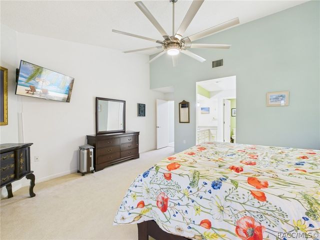 5115 S Gray Pelican Way, Homosassa, FL 34448