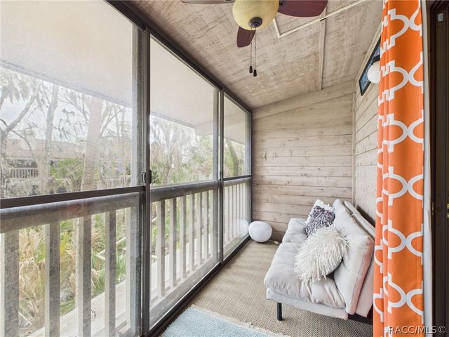 5115 S Gray Pelican Way, Homosassa, FL 34448