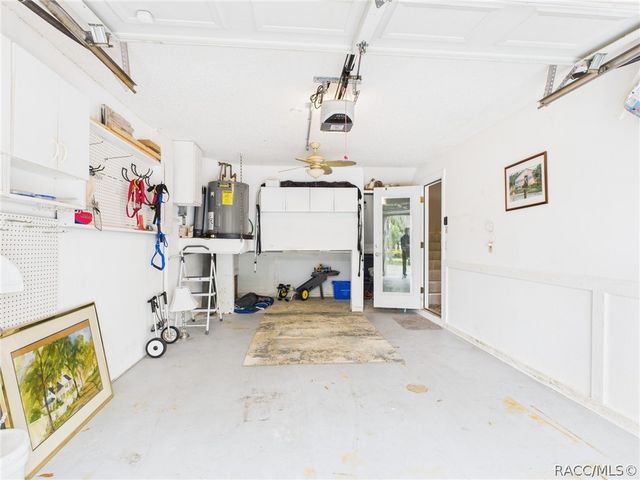 5115 S Gray Pelican Way, Homosassa, FL 34448