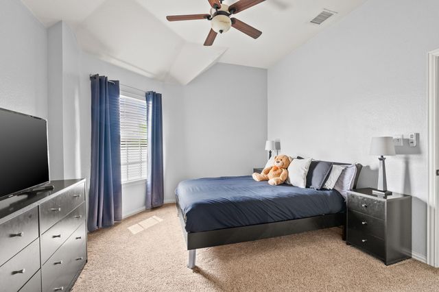 425 Quail Creek Drive, Murphy, TX 75094